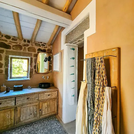 Sea View House Among Holm Oaks On Elba בית נופש *